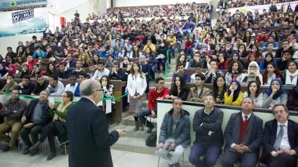 التأطير البيداغوجي للأساتذة الأطباء يسجل نقصا ب 300% 6 كلية الطب والصيدلة