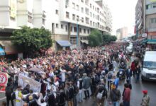 صور: الامن يحاصر مسيرة الأساتذة المتعاقدين ويمنعها من التقدم نحو مركز الدار البيضاء 3 1540954816 103118