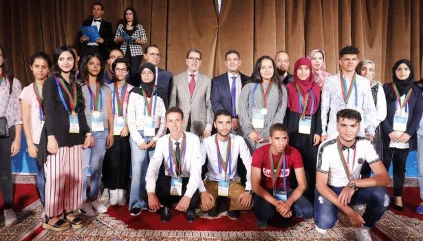 1564358612 وزارة التربية الوطنية تحتفي بالمتعلمات والمتعلمين المتفوقين