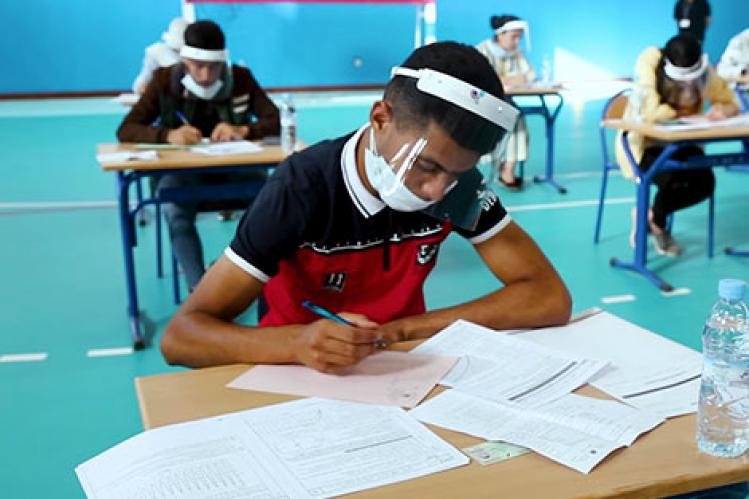 التربية تتلقى quotشكايات الباكquot عبر الأنترنيت