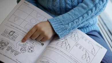 توحيد المقررات المدرسية في مدارس الريادة الموسم المقبل